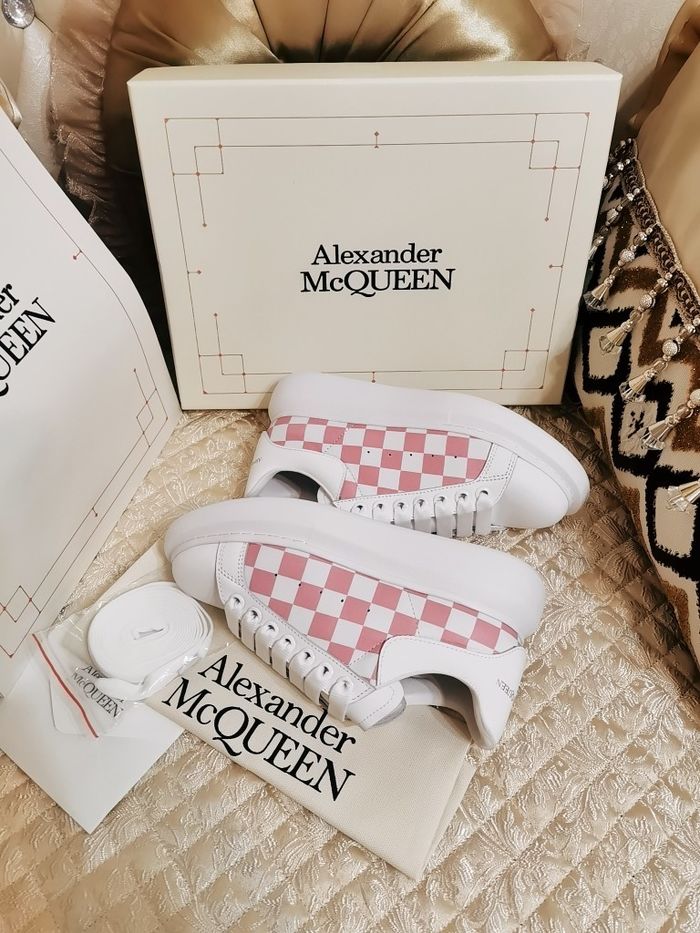 Alexander Mcqueen Couple Shoes AMS00010